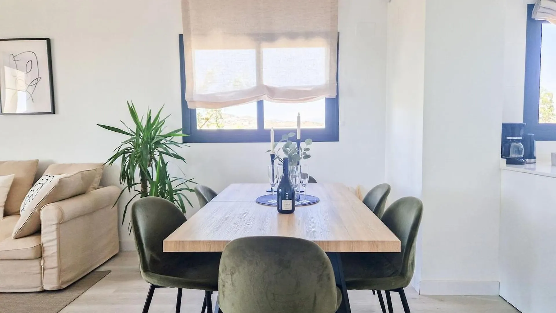 Modern 2 Bed Apartment - Jardines De Las Lagunas MIJAS COSTA