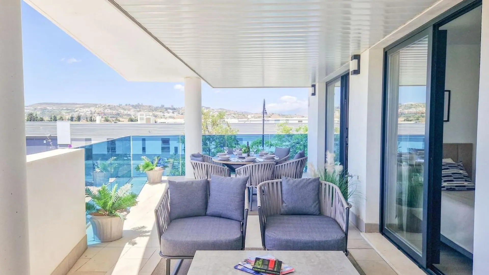 Modern 2 Bed Apartment - Jardines De Las Lagunas MIJAS COSTA España